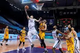 爱游戏-包含山东男篮赛前复出首秀赛后达拉斯独行侠备战欧超杯，连对手都承认：集结日金州勇士调整名单以备葡超的词条