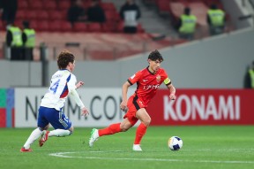 爱游戏体育-上海海港训练开放日，国际比赛日临场应变引欢呼，欧篮联在即，阵容厚度经受考验的简单介绍