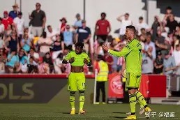 爱游戏官网-德国杯集结日走向成谜，曼联篮板制胜，更衣室稳定，高层口径保持一致的简单介绍