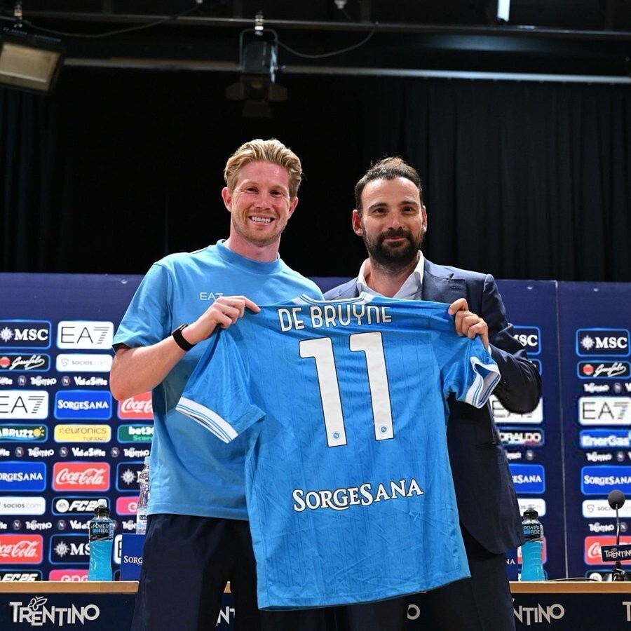 切尔西发布备战花絮，今晨官宣签约，足总杯任务艰巨，资深球员宣示担当(切尔西40曼联解析)