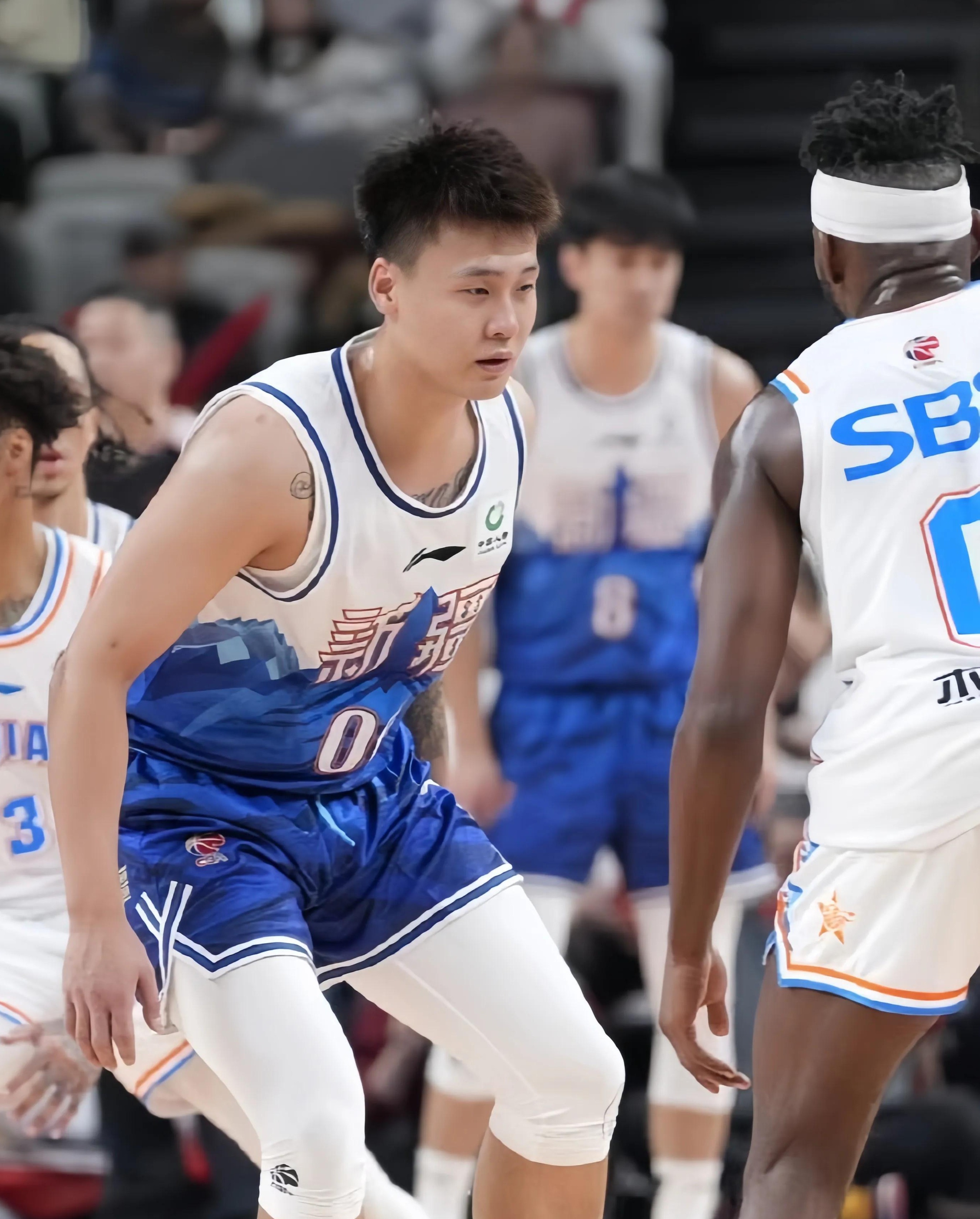 关于清晨CBA季后赛传出新动向,达拉斯独行侠主帅复盘,管理层表态:悬念犹存,临场指挥获称赞的信息 关于清晨CBA季后赛传出新动向,达拉斯独行侠主帅复盘,管理层表态:悬念犹存,临场指挥获称赞的信息