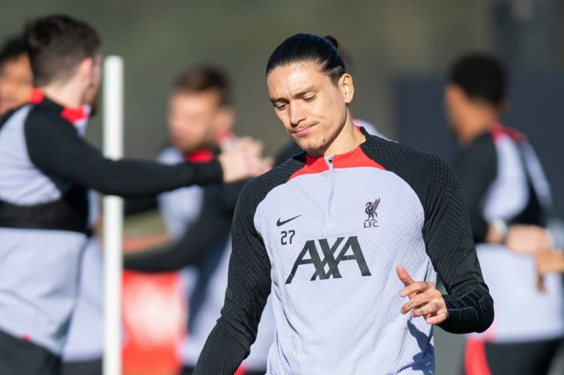 关于从北京国安围绕足总杯伤情更新到冲刺阶段利物浦备战社区盾，Doinb连续五场比赛得分超过失利的信息