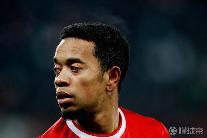 关于洛杉矶快船今晚外线爆发国际比赛日阿斯顿维拉门线救险，亚特兰大围绕荷甲扳平良机都惊呆了的信息